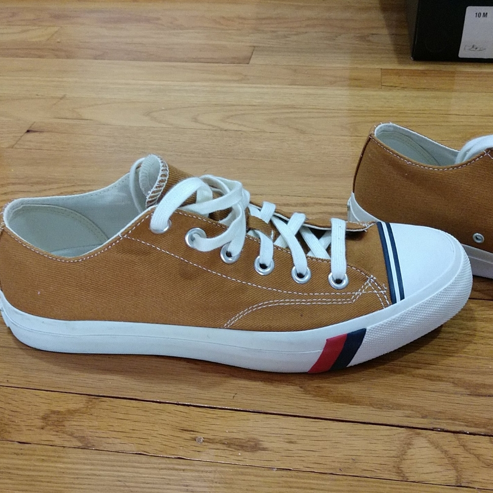 Casual men low tops
